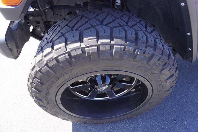 Used 2022 Jeep Gladiator Rubicon w/ LED Lighting Group AWD/4WD image 16