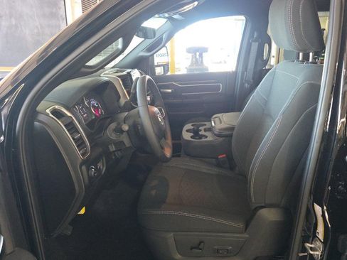 Used 2026 RAM 2500 Big Horn AWD/4WD image 7