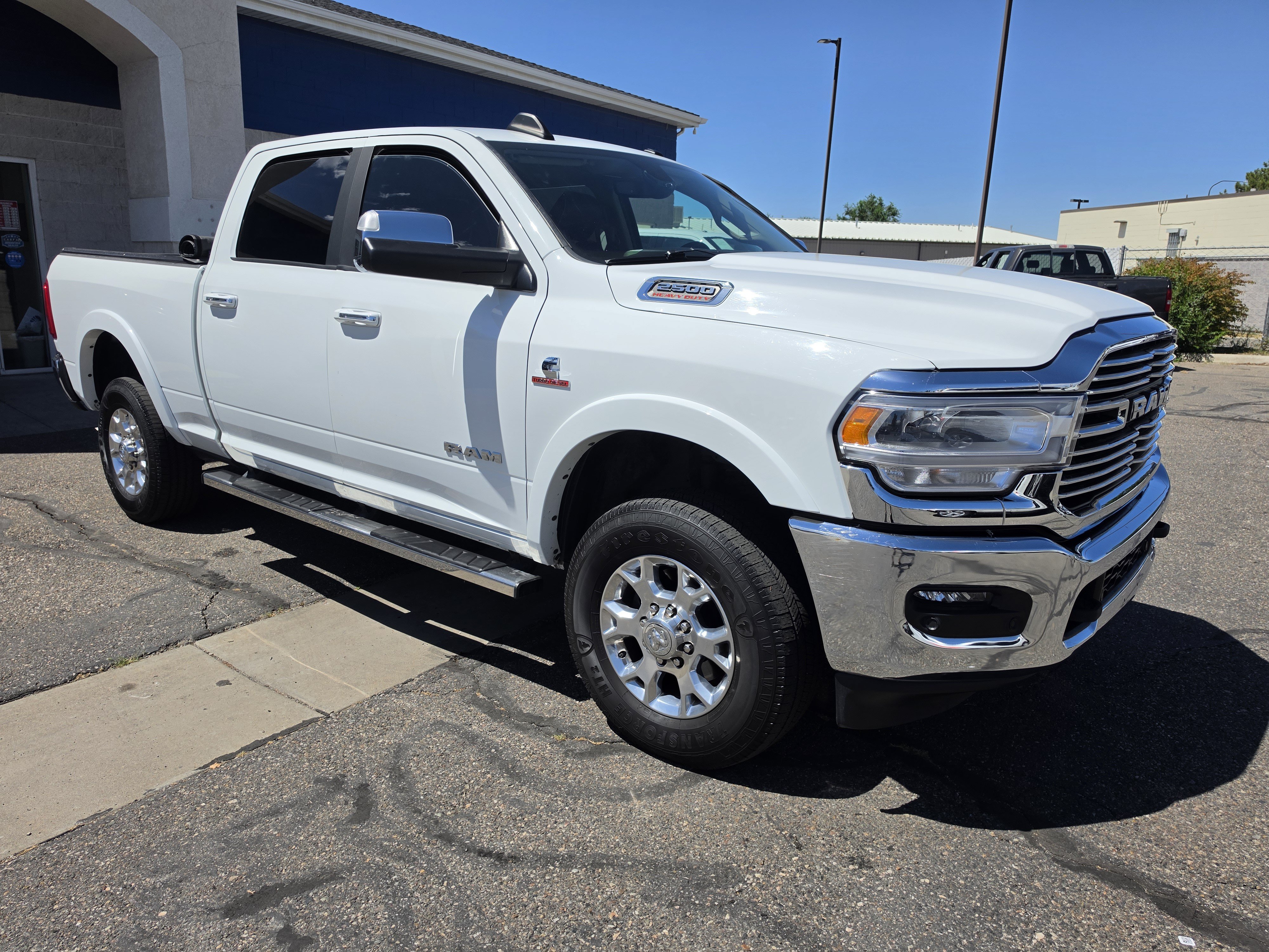 Used 2022 RAM 2500 Laramie AWD/4WD image 9
