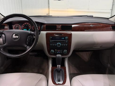 Used 2007 Chevrolet Impala SS w/ Convenience Package FWD image 13