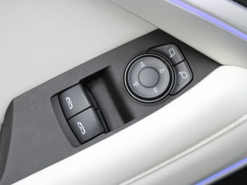 Used 2021 Chevrolet Camaro SS w/ LPO, Camaro Logo Package RWD image 58