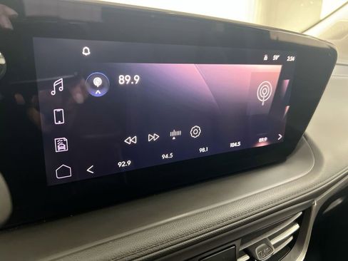 Used 2025 Buick Encore GX Sport Touring w/ Advanced Technology Package image 14