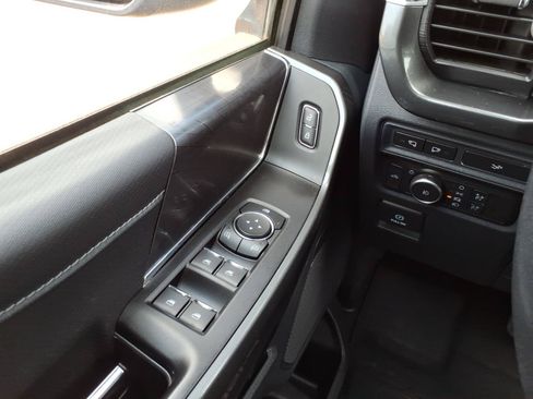 Used 2022 Ford F150 XLT w/ Equipment Group 302A High AWD/4WD image 19