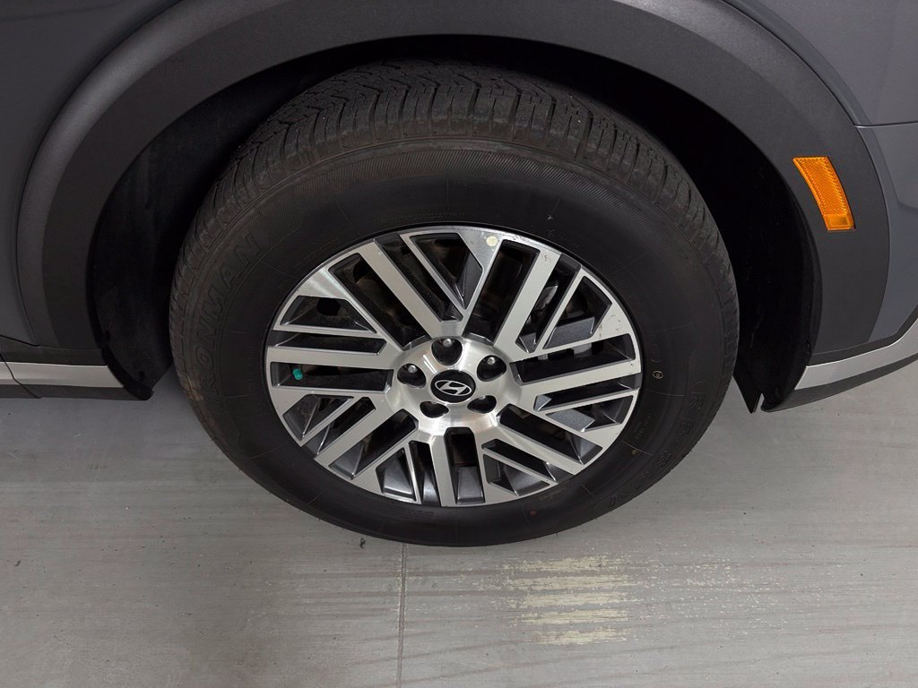 Used 2026 Hyundai Palisade SEL FWD image 10