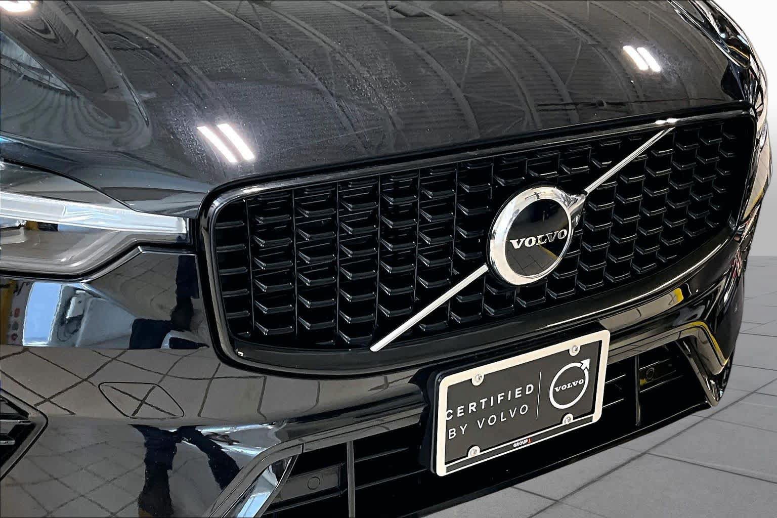 Certified 2024 Volvo XC60 B5 Core w/ Protection Package Premier AWD/4WD image 30
