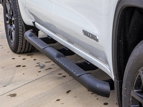 New 2026 GMC Sierra 1500 Elevation image 4