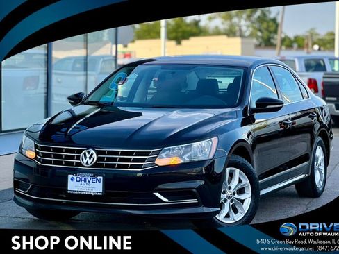 Used 2017 Volkswagen Passat 1.8T S FWD image 1
