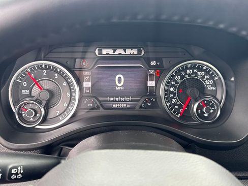 Used 2024 RAM 1500 Laramie image 19
