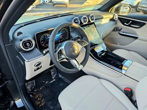 New 2026 Mercedes-Benz GLC 300 4MATIC image 14