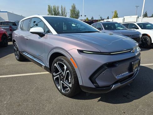 New 2025 Chevrolet Equinox EV LT image 7