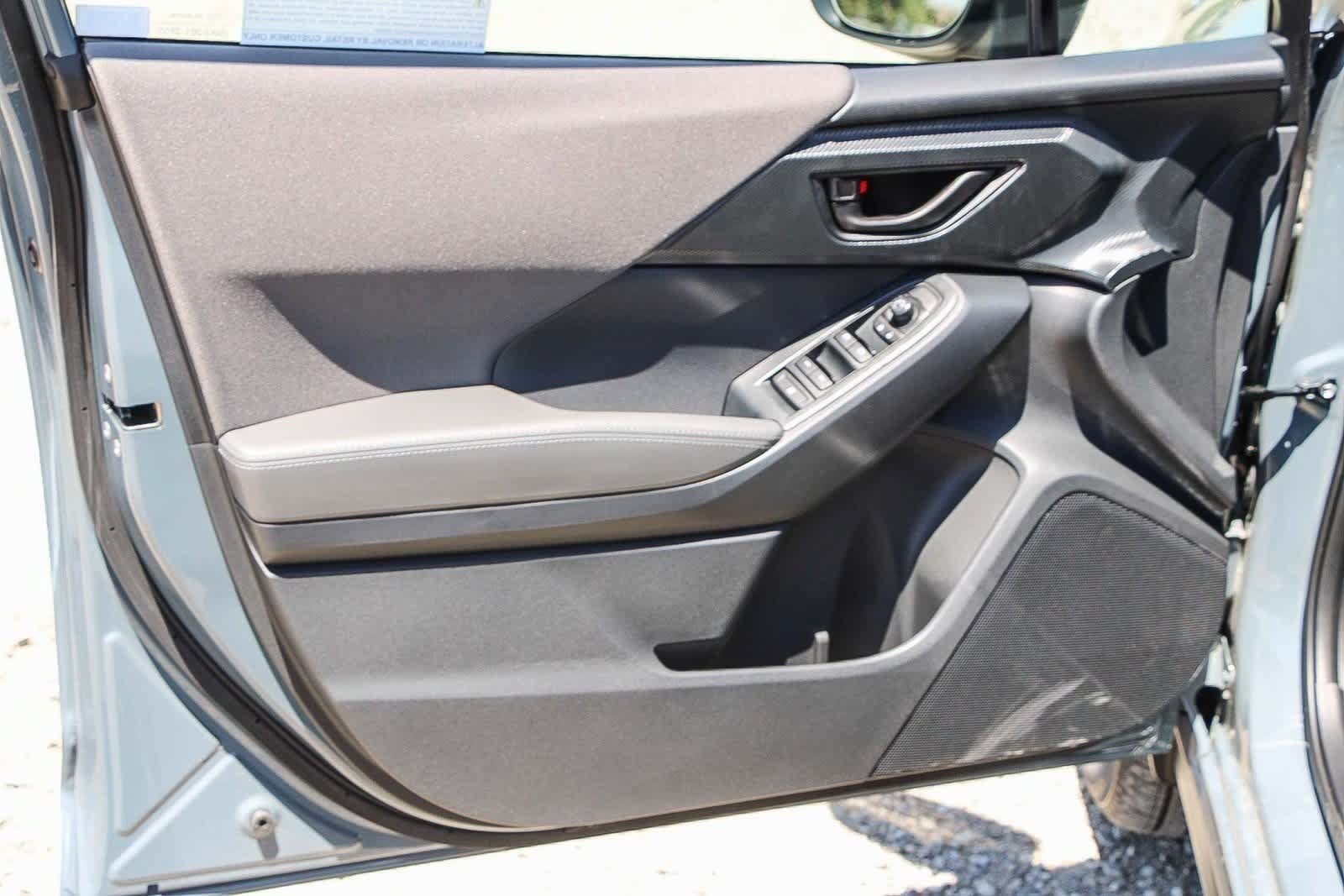 Certified 2025 Subaru Crosstrek 2.5i Premium AWD/4WD image 15