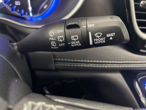 New 2026 Chrysler Pacifica Select image 35