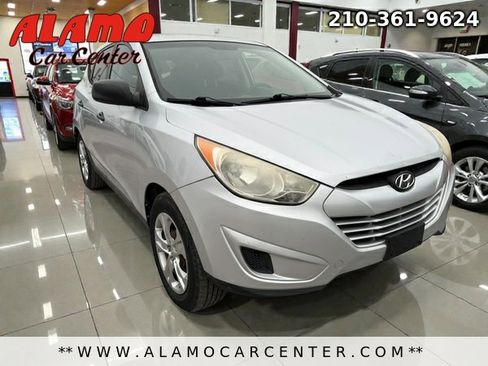 Used 2012 Hyundai Tucson GL image 7