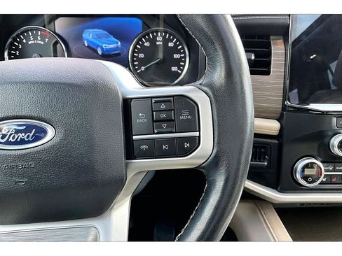 Used 2024 Ford Expedition Limited image 22