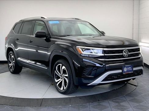 Certified 2023 Volkswagen Atlas SEL AWD/4WD image 1