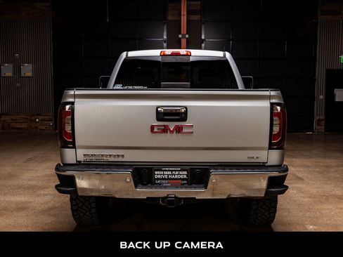Used 2017 GMC Sierra 1500 SLT w/ Enhanced Driver Alert Package image 7
