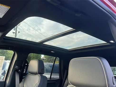 New 2025 Chevrolet Tahoe Premier image 16