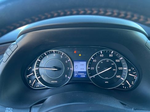 Used 2018 Nissan Armada Platinum w/ Captain Seat Package image 10