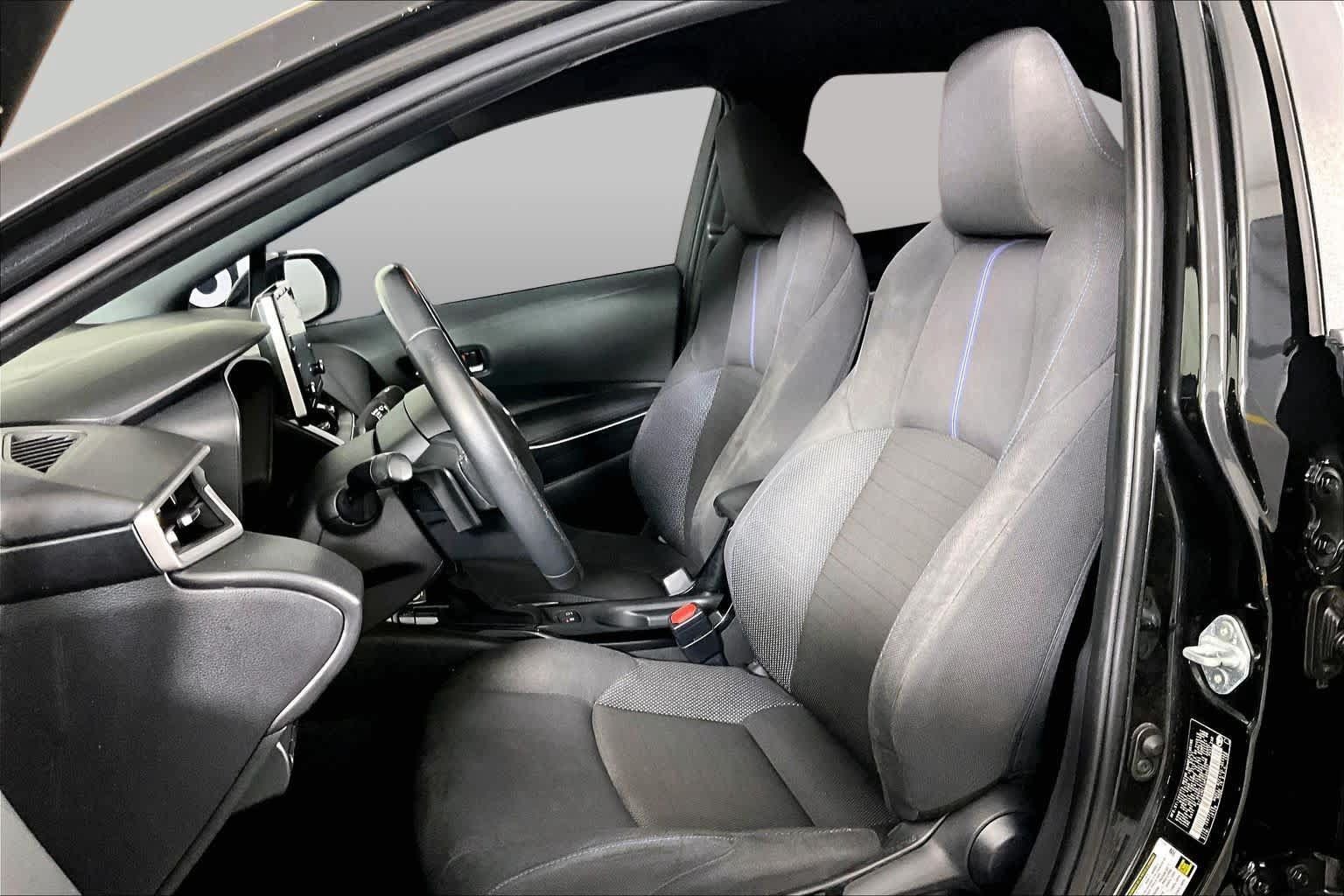 Used 2021 Toyota Corolla SE FWD image 7