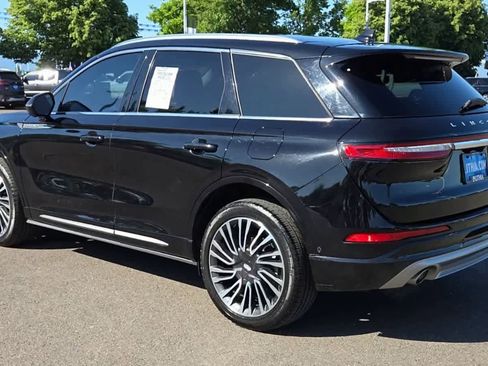 Used 2022 Lincoln Corsair Reserve w/ Equipment Group 201A AWD/4WD image 6