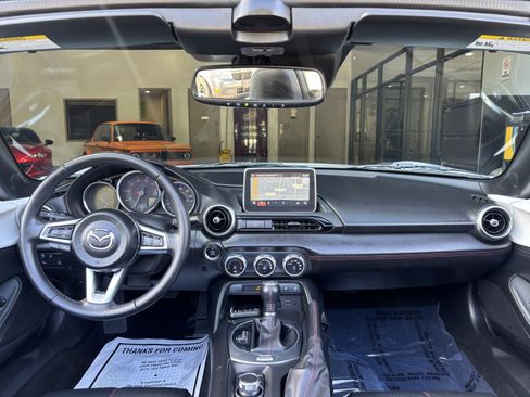 Used 2017 MAZDA MX-5 Miata Grand Touring image 15