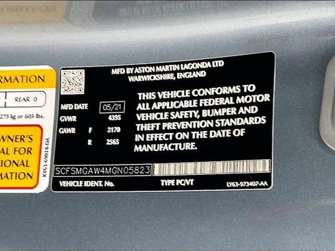 Used 2021 Aston Martin V8 Vantage Base image 33