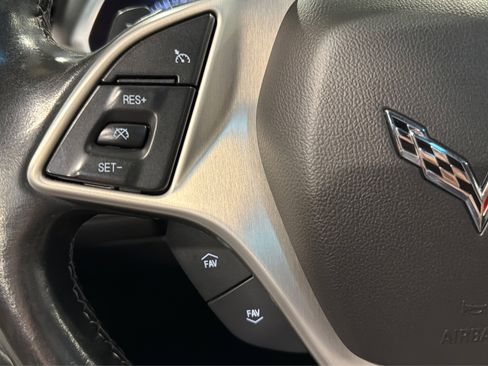 Used 2017 Chevrolet Corvette Stingray Coupe w/ Carbon Flash Badge Package RWD image 24