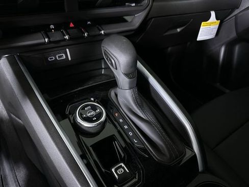New 2026 Chevrolet Colorado Trail Boss AWD/4WD image 16