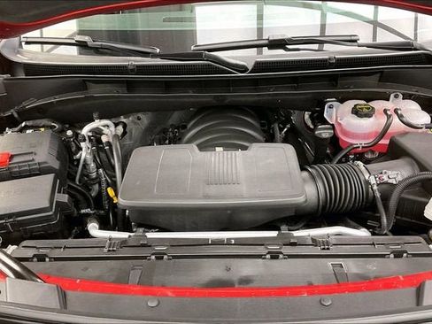 New 2026 GMC Yukon AT4 Ultimate AWD/4WD image 13