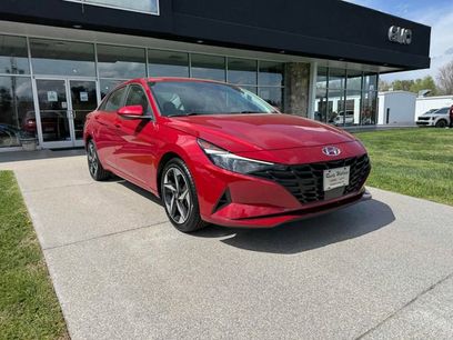 Used 2023 Hyundai Elantra SEL w/ Convenience Package