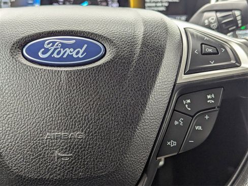 Used 2020 Ford Fusion SE image 15