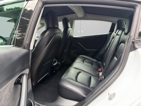 Used 2020 Tesla Model 3 Long Range AWD/4WD image 10