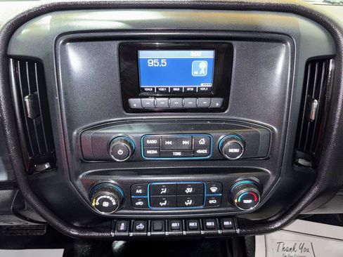 Used 2015 Chevrolet Silverado 2500 W/T image 16