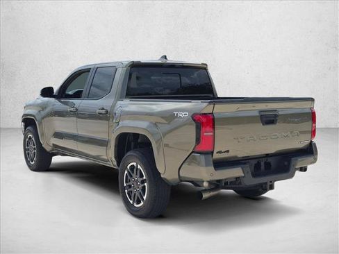 Certified 2025 Toyota Tacoma TRD Sport w/ TRD Sport Upgrade Package AWD/4WD image 7