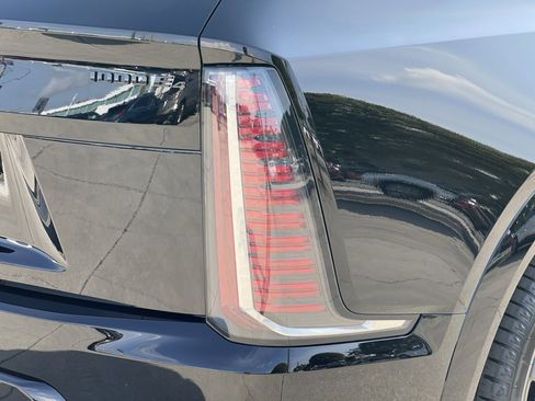 New 2025 Cadillac Escalade IQ Sport 2 w/ LPO, ONYX Package image 11