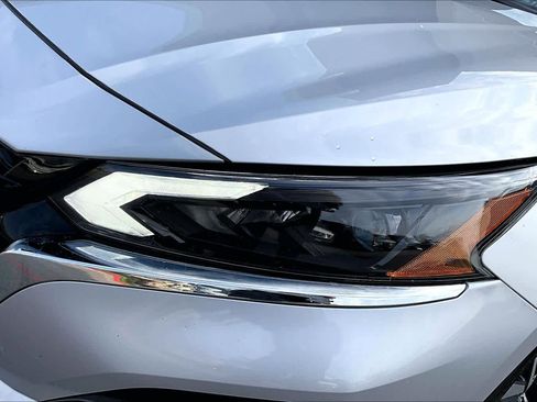 Used 2024 Nissan Altima 2.5 SV image 27