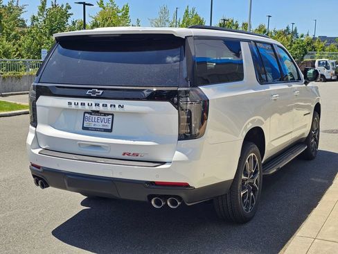 New 2026 Chevrolet Suburban RST w/ Comfort Package AWD/4WD image 5