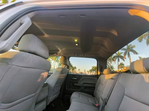 Used 2017 Chevrolet Silverado 3500 W/T image 28