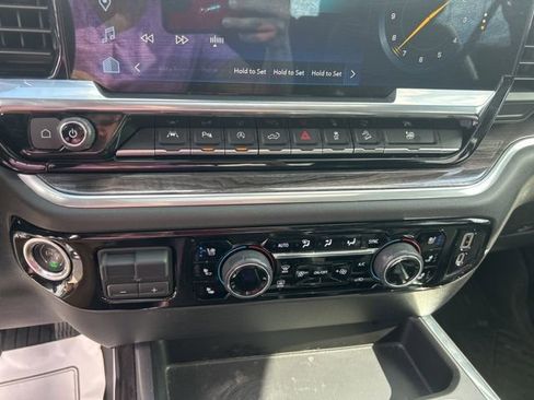 Used 2023 Chevrolet Silverado 1500 LTZ w/ LTZ Premium Package image 26