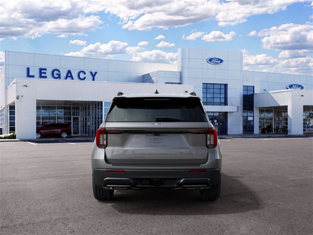 New 2027 Ford Explorer ST-Line w/ Premium Package RWD image 7