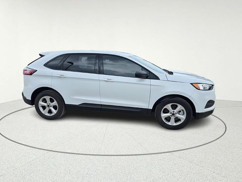 Used 2024 Ford Edge SE AWD/4WD image 8