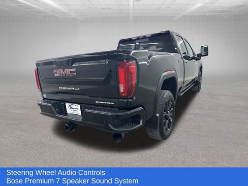 Used 2023 GMC Sierra 2500 Denali w/ Denali Black Diamond Edition image 13