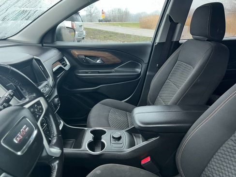 Used 2018 GMC Terrain SLE image 11