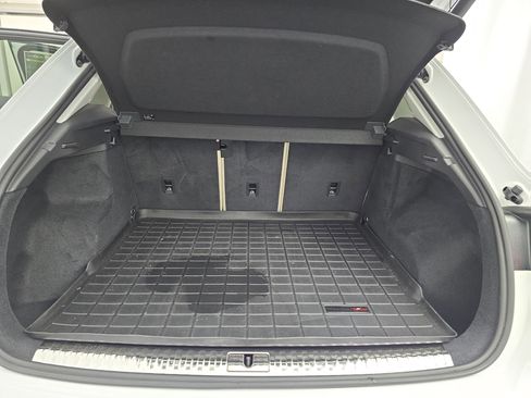 Used 2021 Audi Q3 2.0T Premium image 12