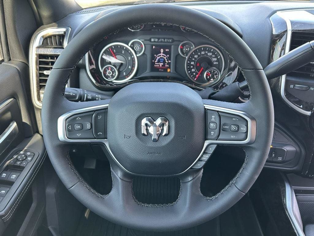 New 2025 RAM 2500 Big Horn AWD/4WD image 20