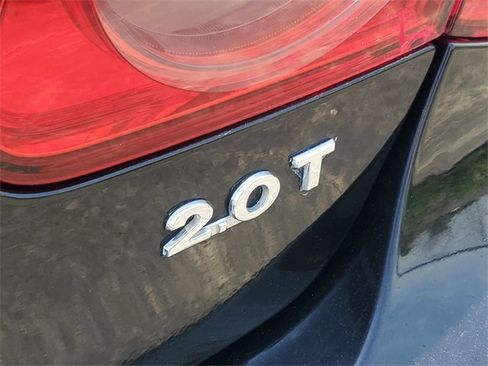 Used 2010 Volkswagen CC Sport image 9