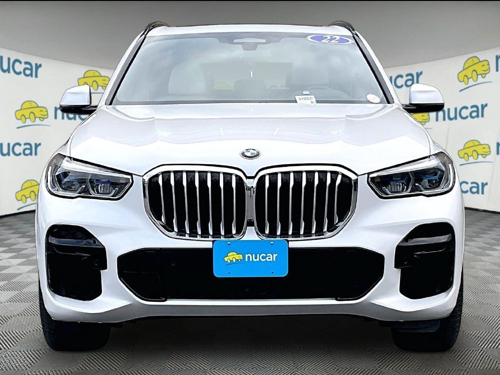 Used 2022 BMW X5 xDrive40i w/ M Sport Package AWD/4WD image 2