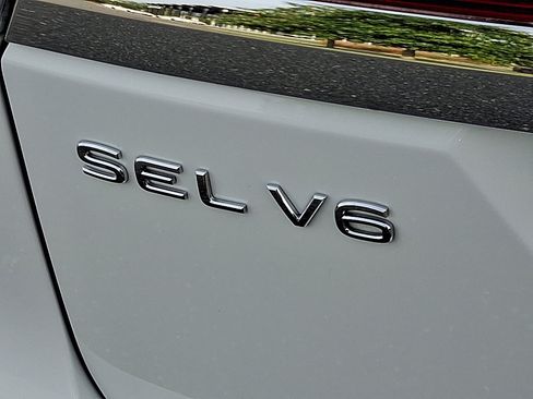 Used 2021 Volkswagen Atlas SEL Premium image 34