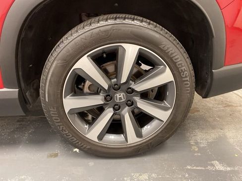 Used 2024 Honda Pilot Touring image 36