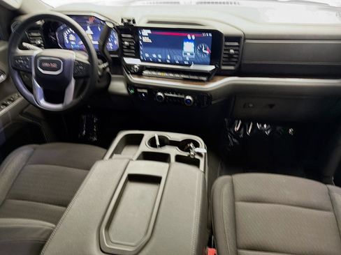 Used 2025 GMC Sierra 1500 Elevation w/ LPO, Elevation Black Package AWD/4WD image 12